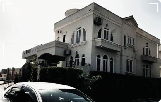 Royal Galaxy Bed & Breakfast Islamabad - For Families Only Extérieur photo